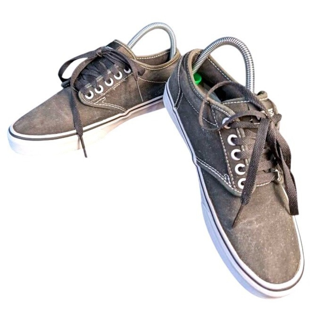 Vans Atwood ~ Women Size 7.5 ~ Black Canvas Low Top Skate Shoes Lace Up Sneakers